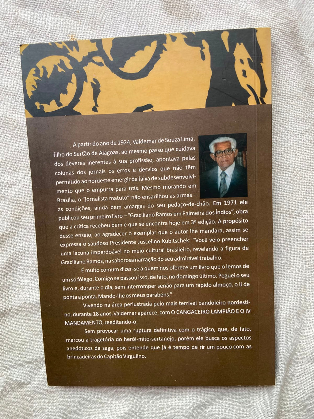 Livro O Cangaceiro Lampião E O Iv Mandamento 2011 (Usado)