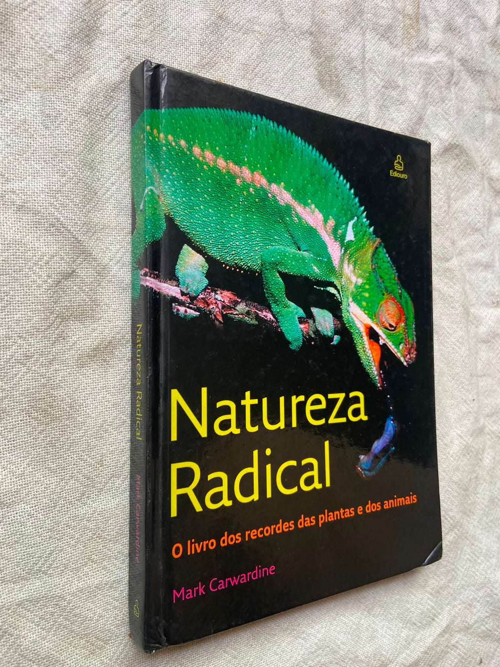 Livro Natureza Radical Capa Dura 2007 (Usado)