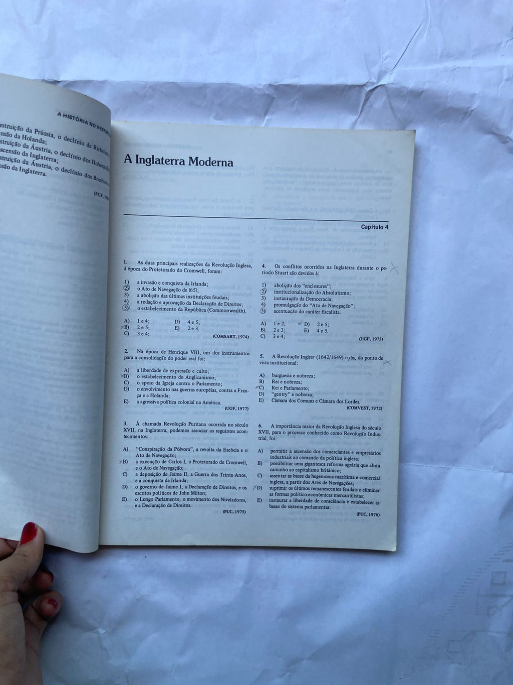 Livro Aquino À História No Vestibular 1 Edição 1983 (Usado)
