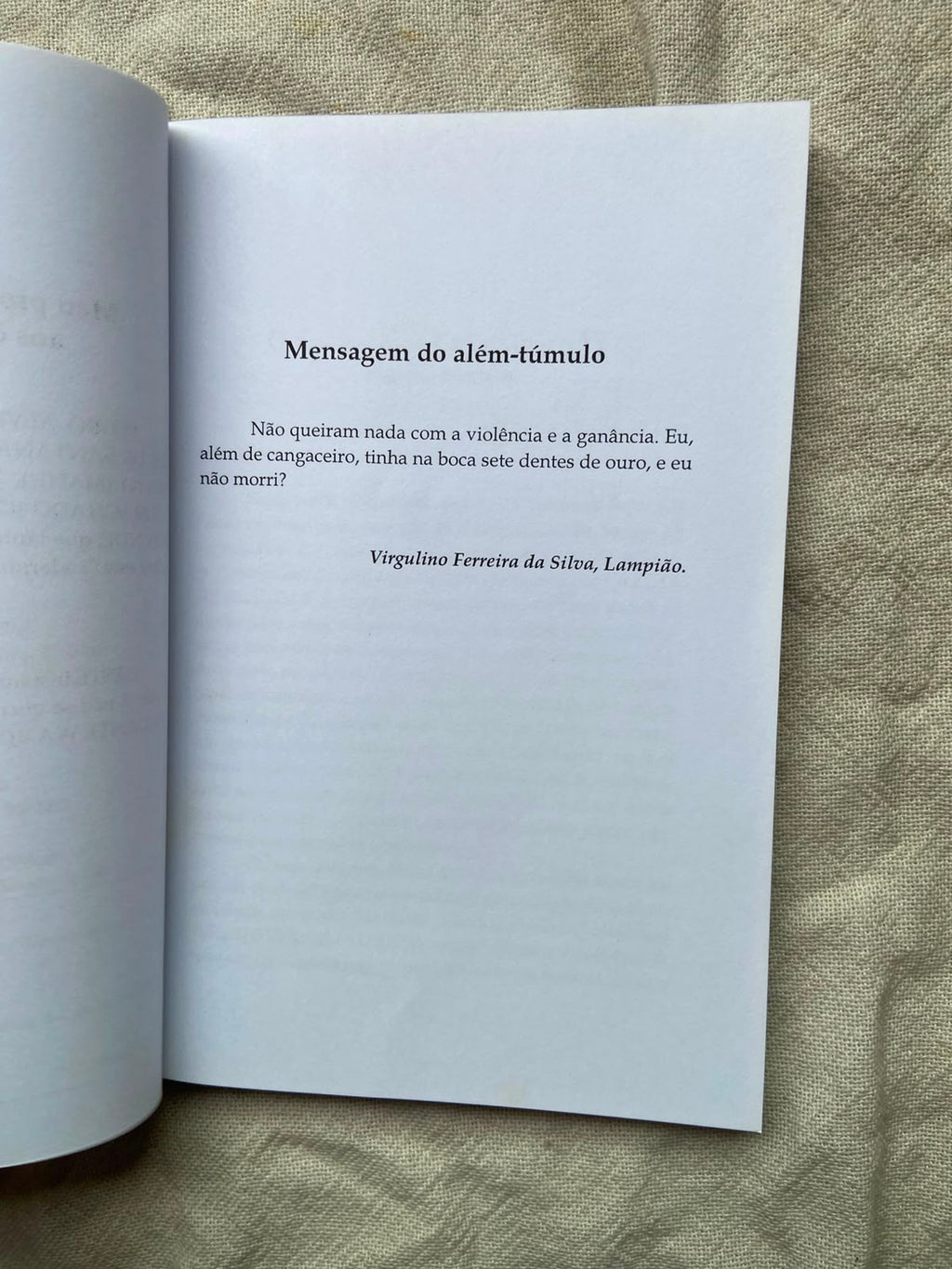 Livro O Cangaceiro Lampião E O Iv Mandamento 2011 (Usado)