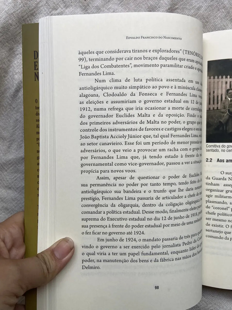 Livro Delmiro Gouveia E A Educação Na Pedra 3 Edição 2015 (Usado)