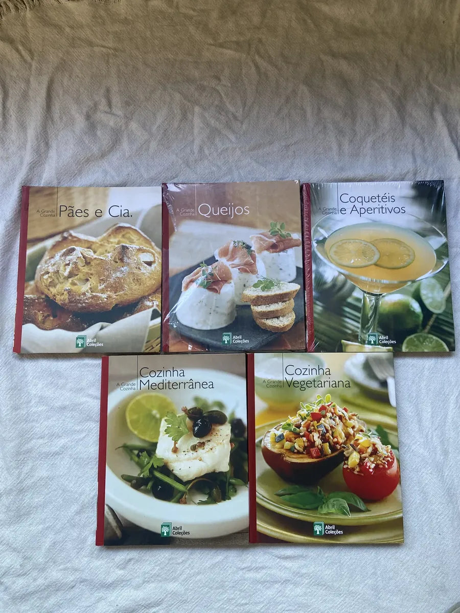 Livro Coleção A Grande Cozinha 5 Volumes Do 17 Ao 21 (Usado)