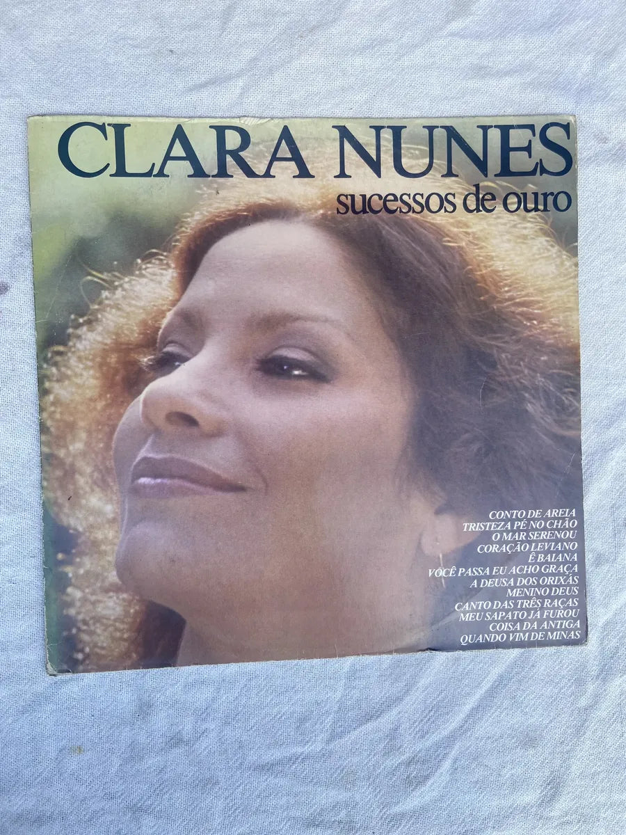 Lp Clara Nunes Sucessos De Ouro 1977 (Usado)