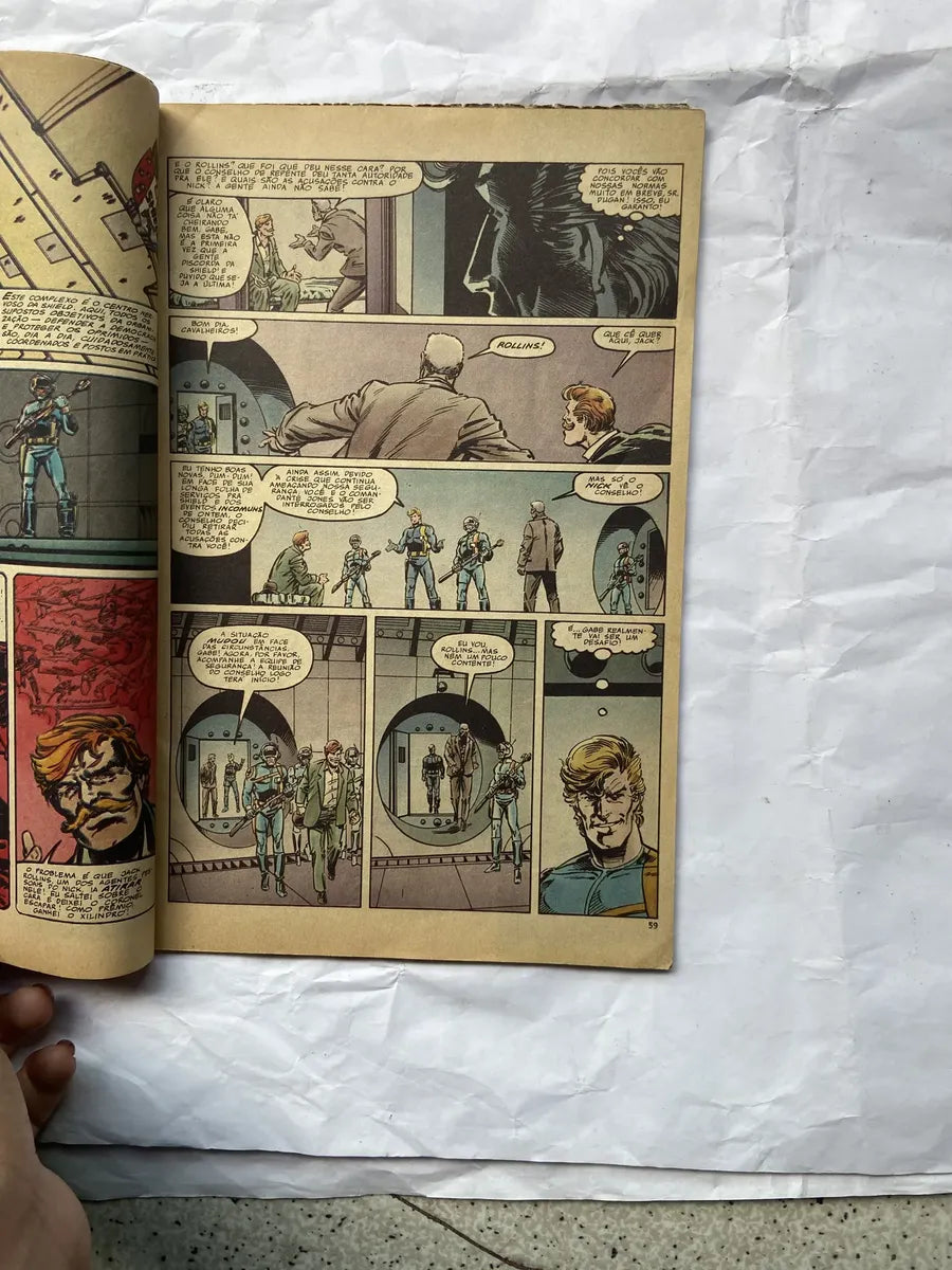 Gibi Nick Fury Vs Shield Número 02 (Usado)