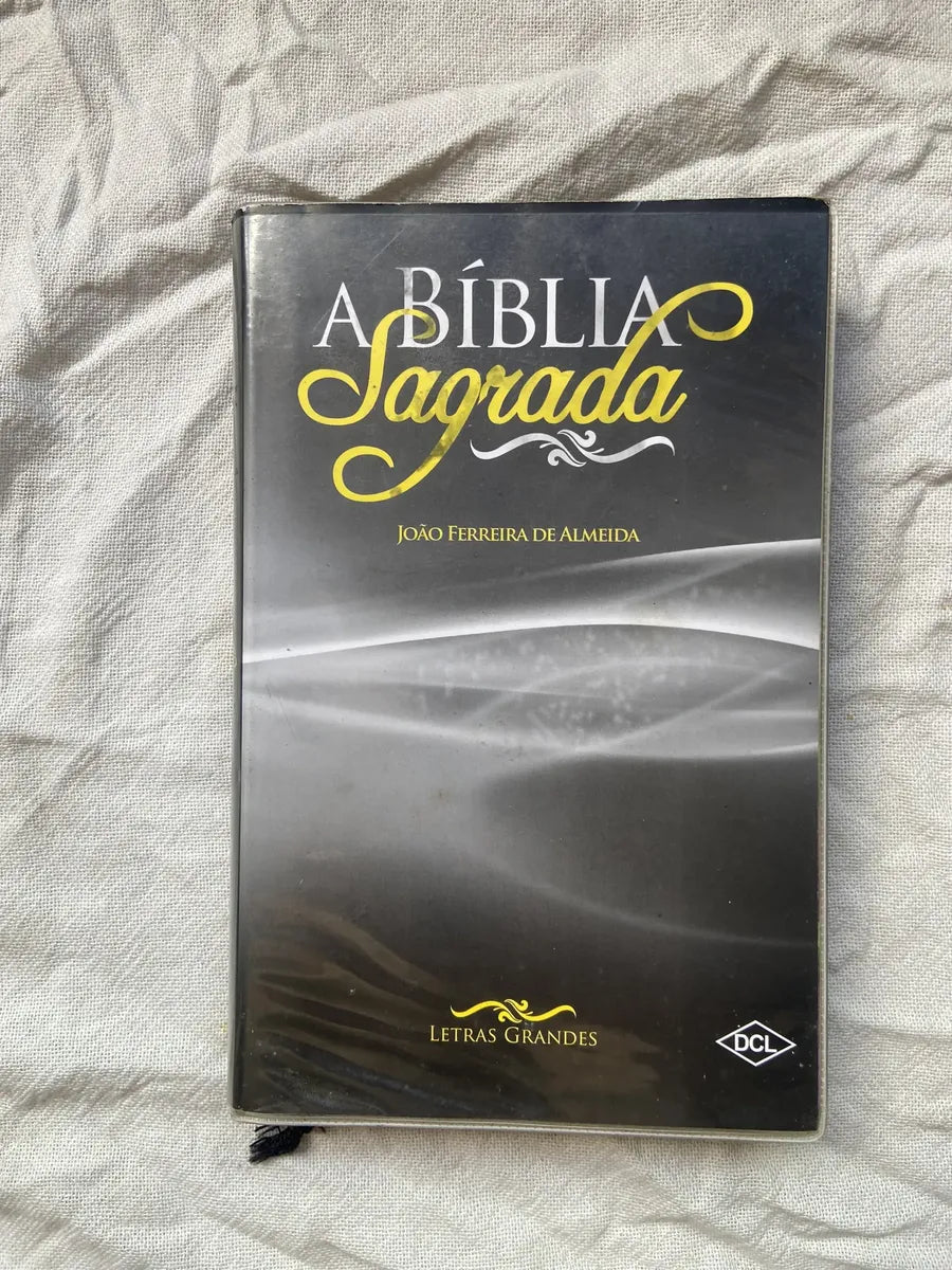 Livro Bíblia Sagrada João Ferreira De Almeida Letras Grandes (Usado)