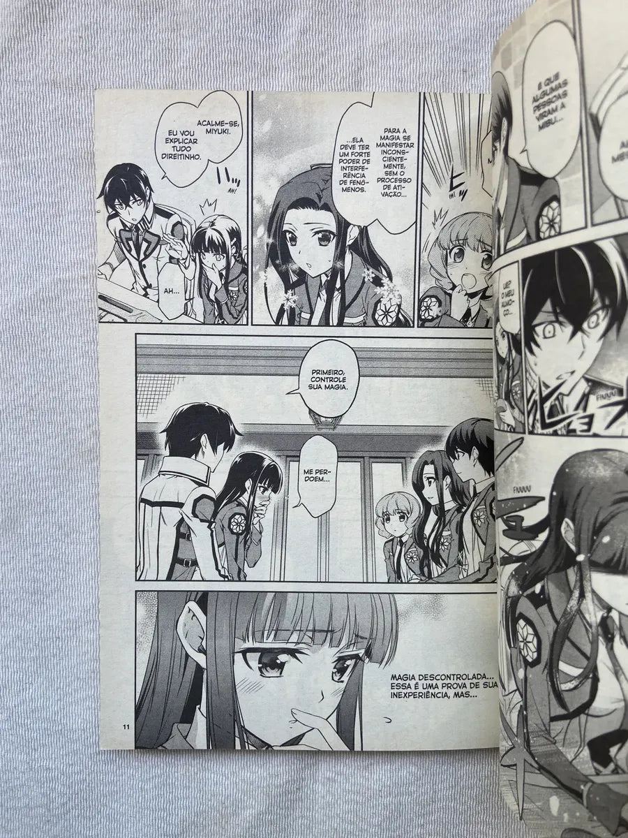 Manga The Irregular At Magic High Schoo Volume 3 (Usado)