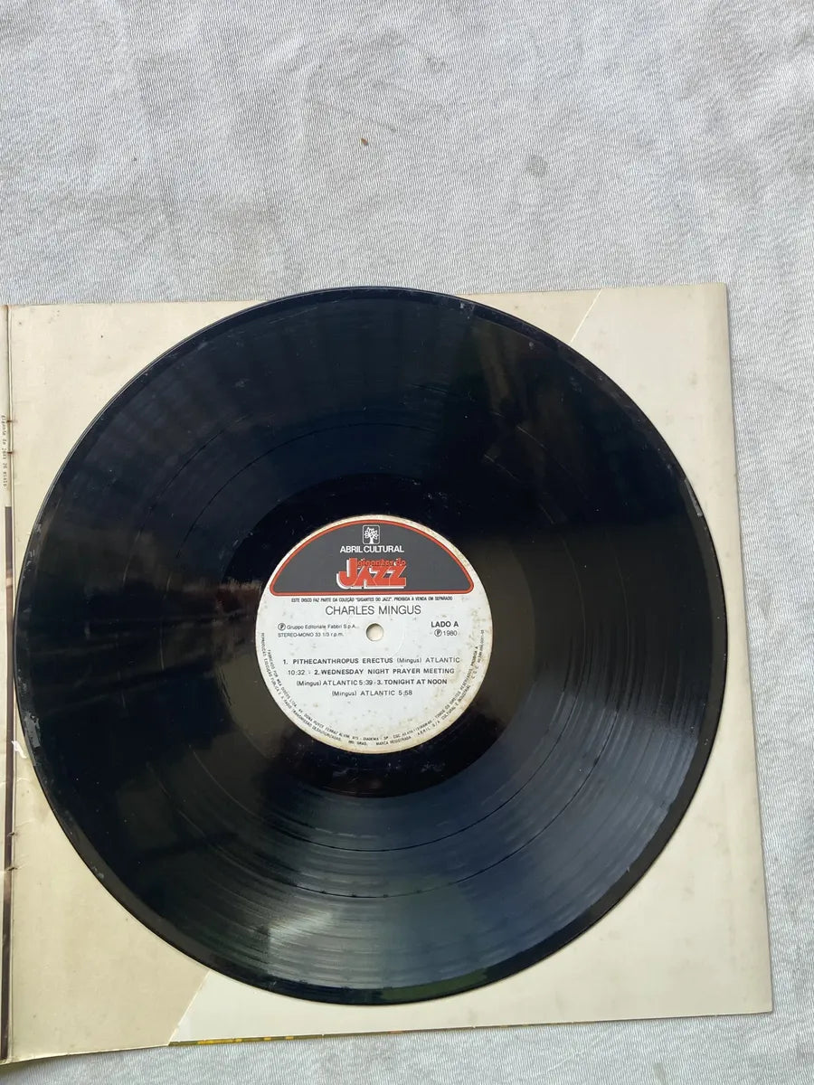 Lp Gigantes Do Jazz Charles Mingus A Tradição E A Vanguarda (Usado)