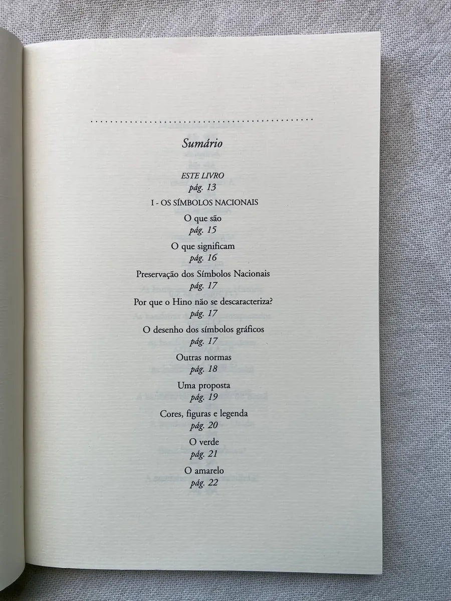 Livro A História Dos Símbolos Nacionais Vol 47 (Usado)
