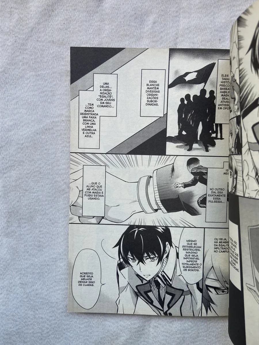 Manga The Irregular At Magic High Schoo Volume 3 (Usado)