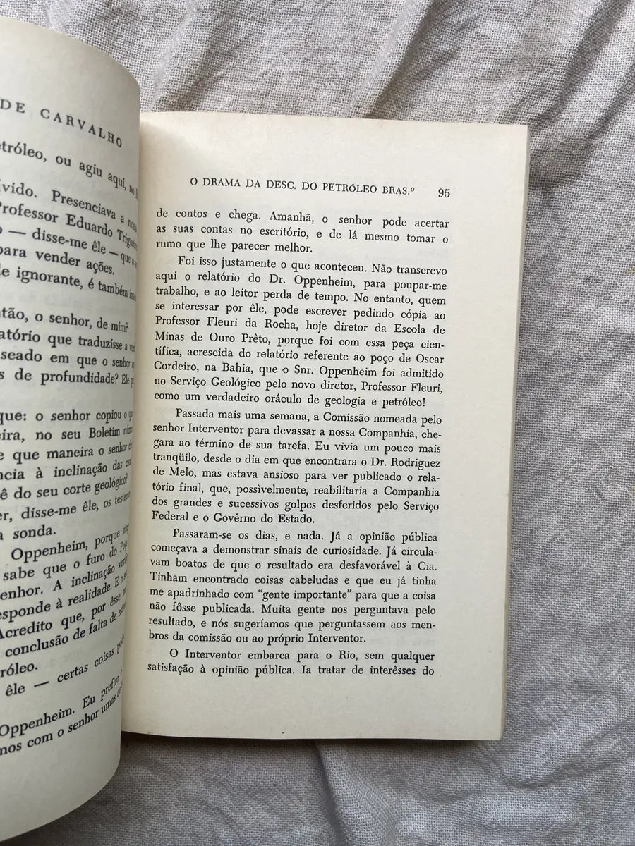 Livro O Drama Da Descoberta Do Petróleo Brasileiro 2010 (Usado)