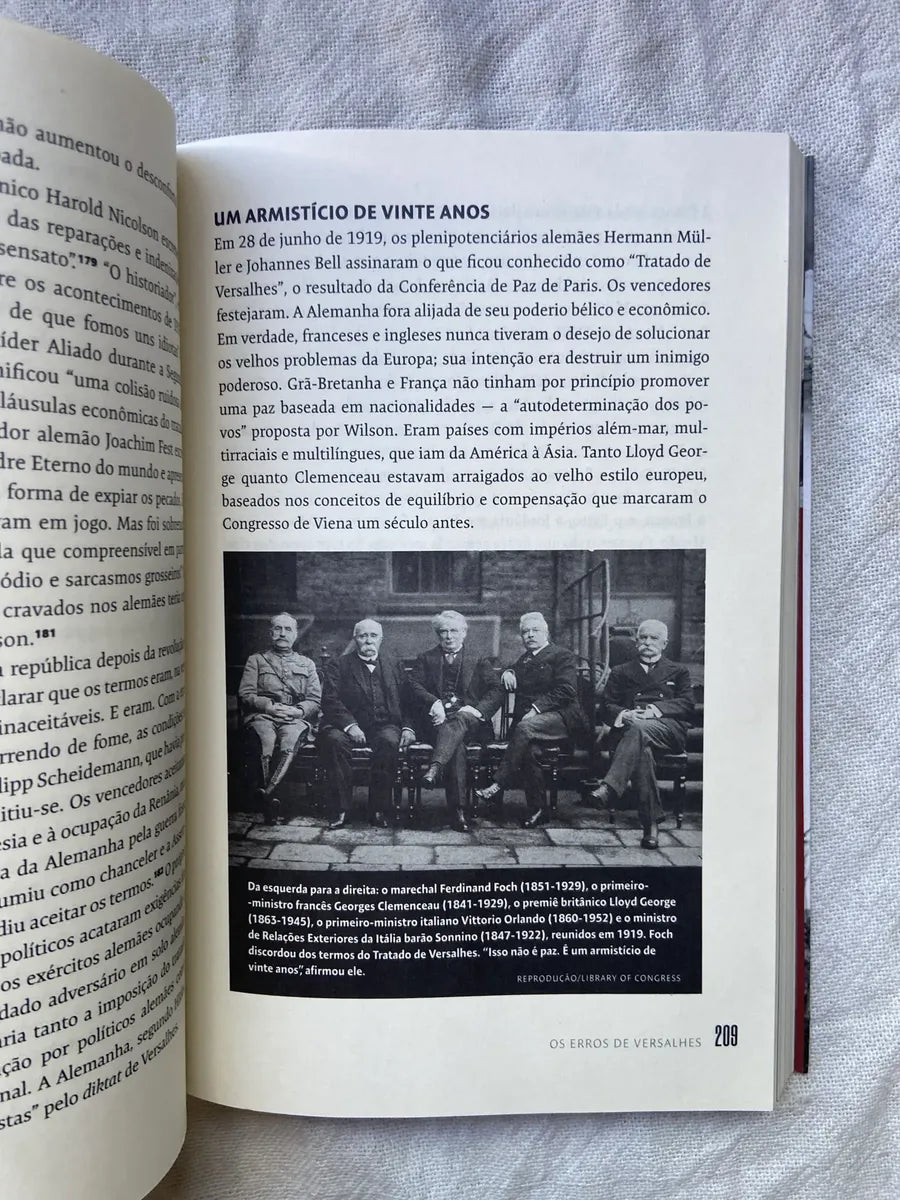 Livro Grandes Guerras Rodrigo Trespach 2022 (Usado)