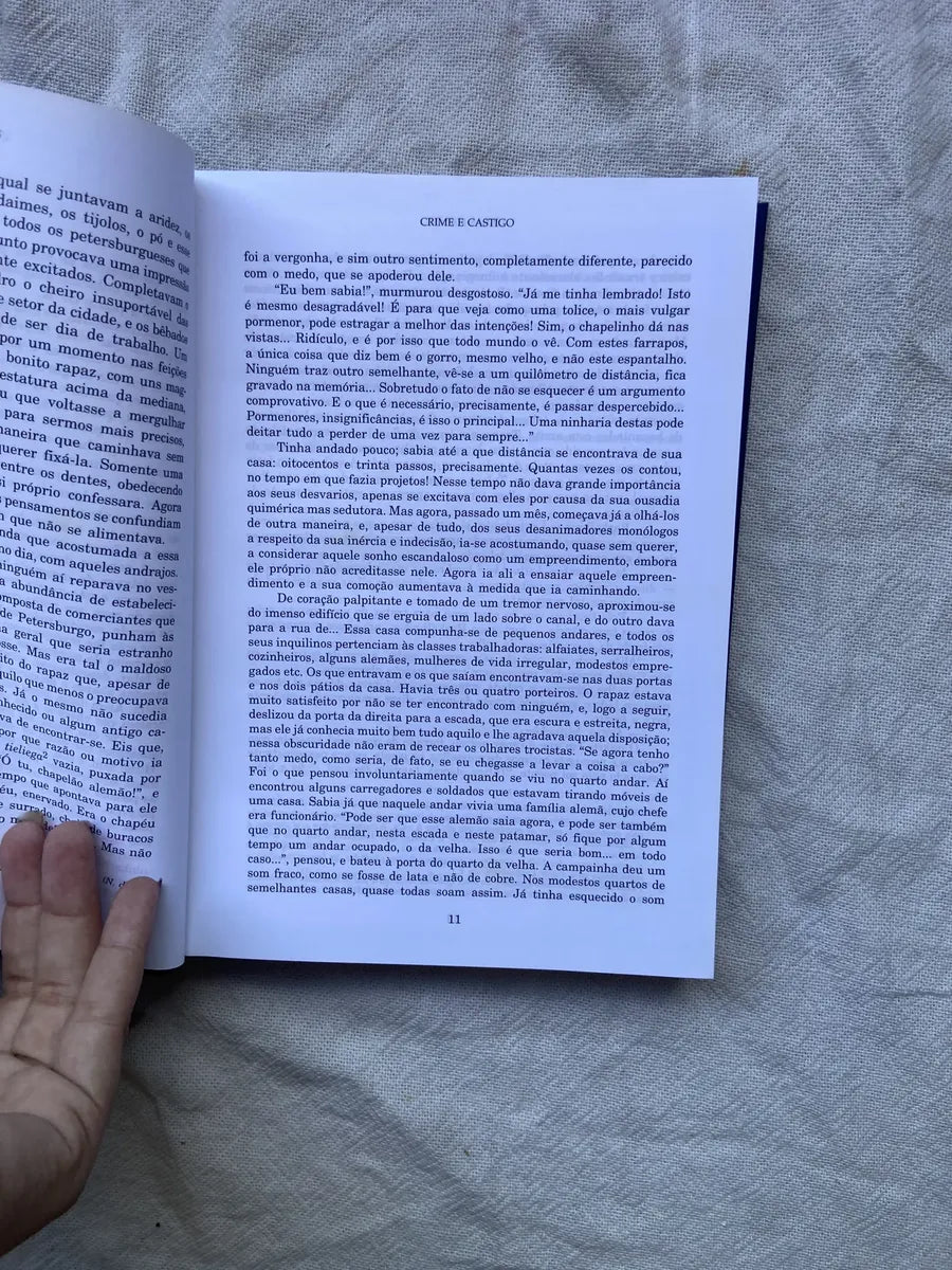 Livro Crime E Castigo Dostoiévski Capa Dura 2003 (Usado)