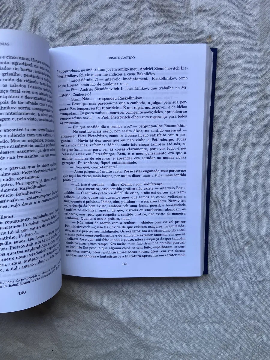 Livro Crime E Castigo Dostoiévski Capa Dura 2003 (Usado)