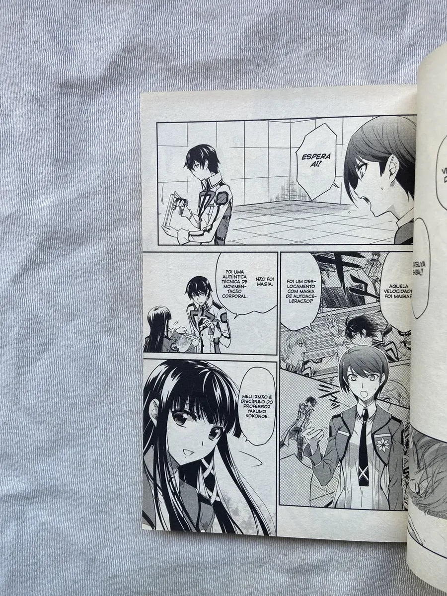 Manga The Irregular At Magic High Schoo Volume 2 (Usado)
