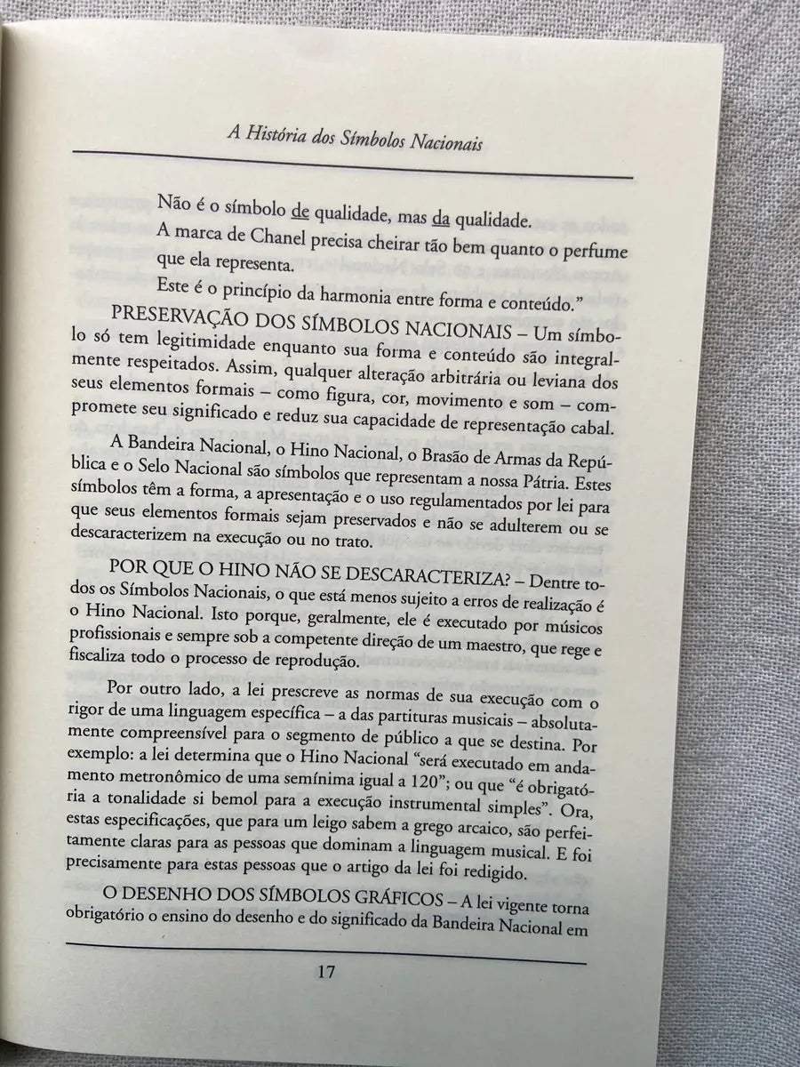 Livro A História Dos Símbolos Nacionais Vol 47 (Usado)