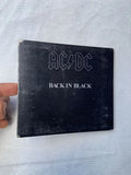 Cd Acdc Black In Black 2003 Com Encarte (Usado)