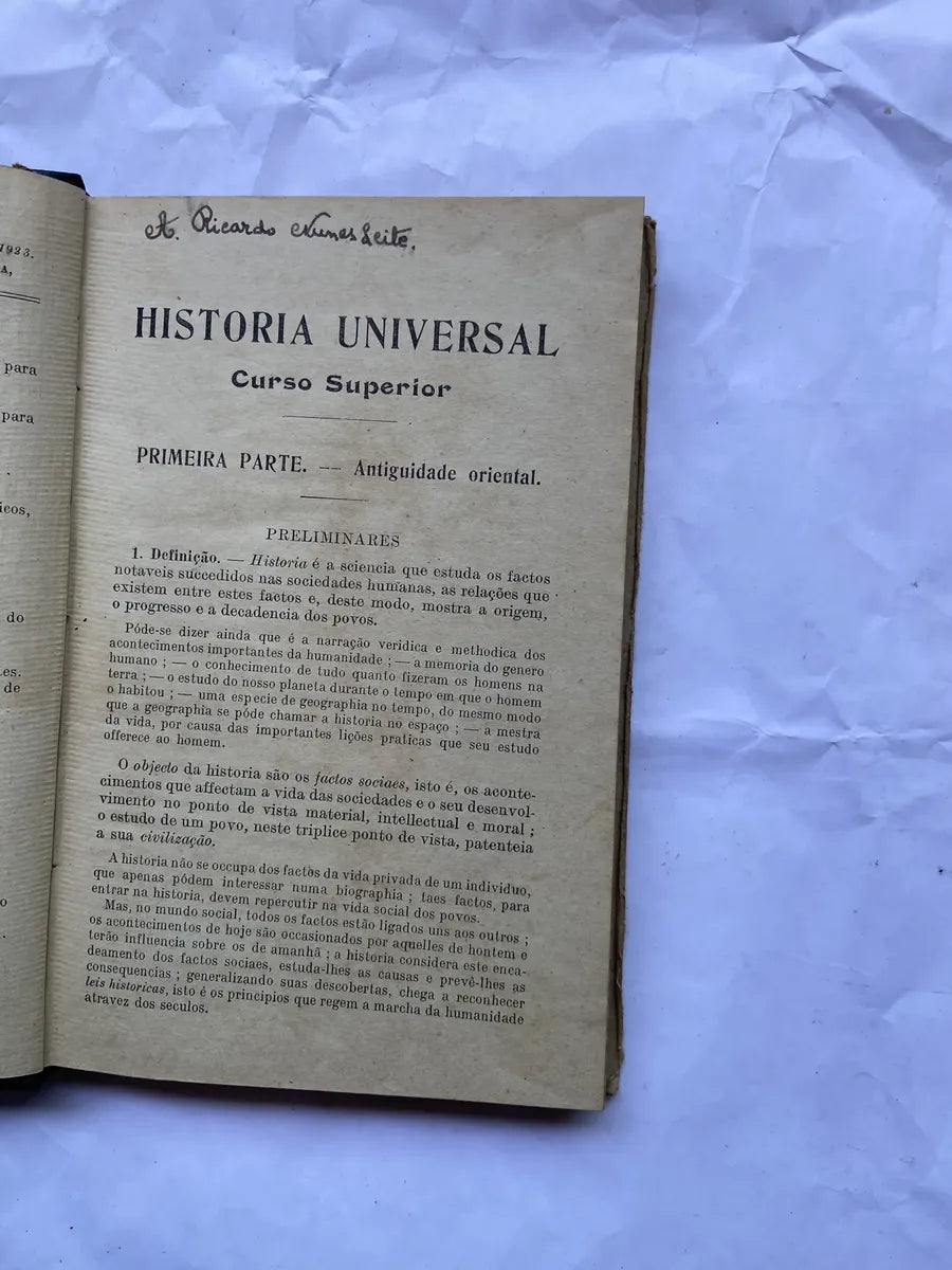 Livro História Universal Para O Uso Dos Gymnasios Tomo 01 (Usado)