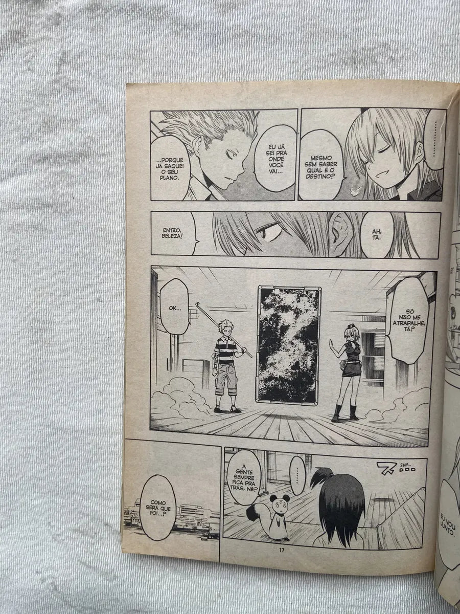 Mangá Blood Lad Vol 4 Yuuki Kodama 2011 (Usado)