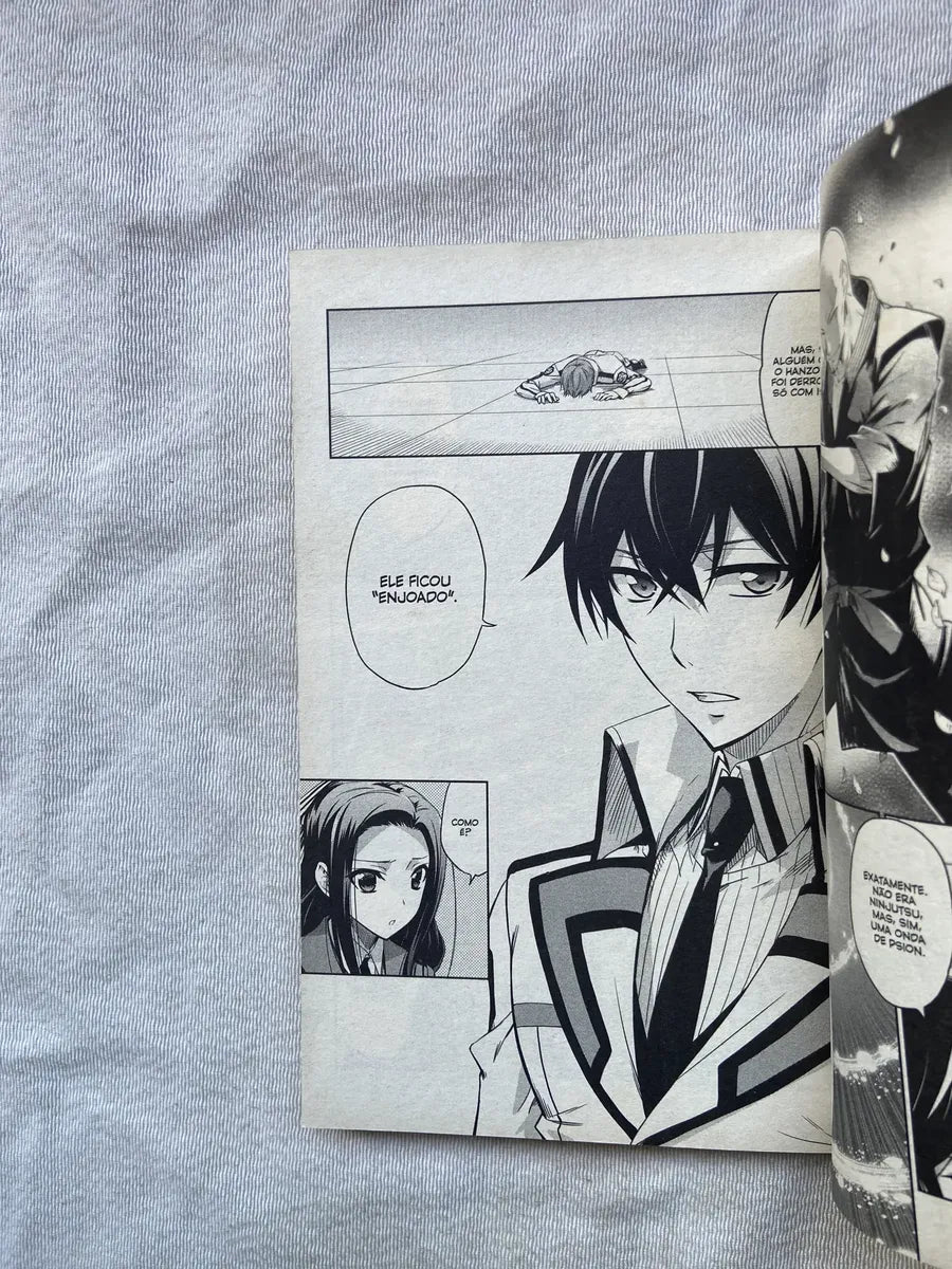 Manga The Irregular At Magic High Schoo Volume 2 (Usado)
