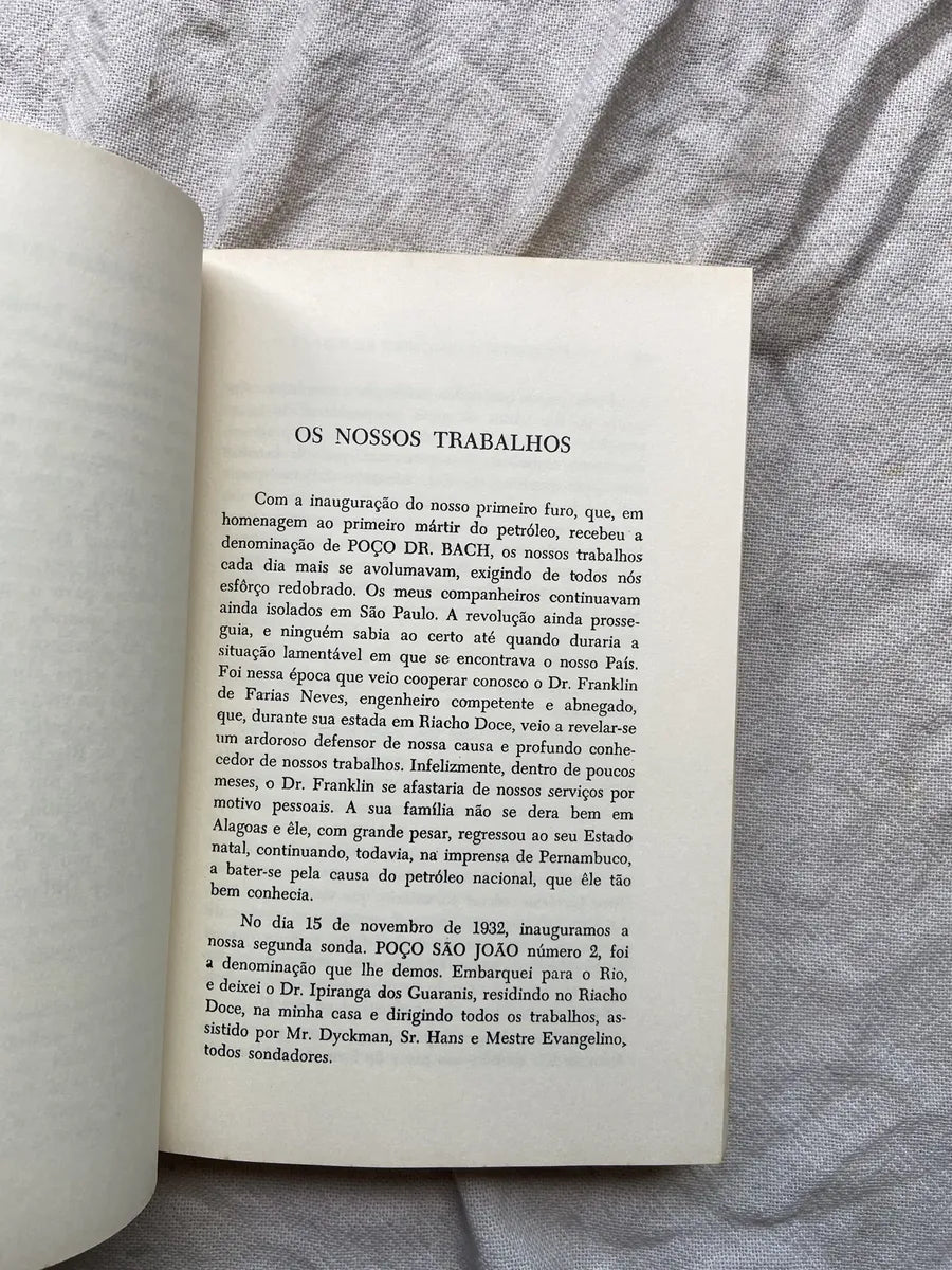Livro O Drama Da Descoberta Do Petróleo Brasileiro 2010 (Usado)