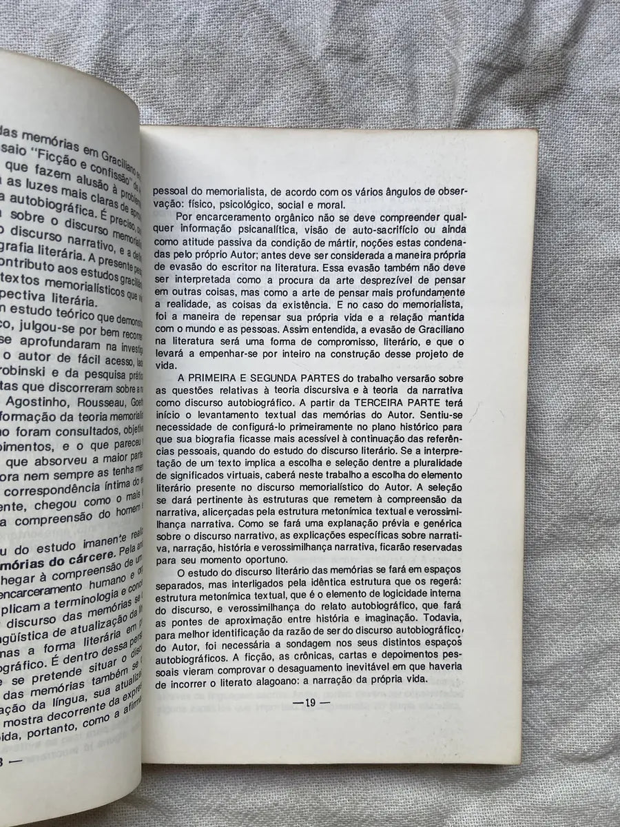 Livro Graciliano Ramos E A Fala Das Memórias 2 Edição 1992 (Usado)