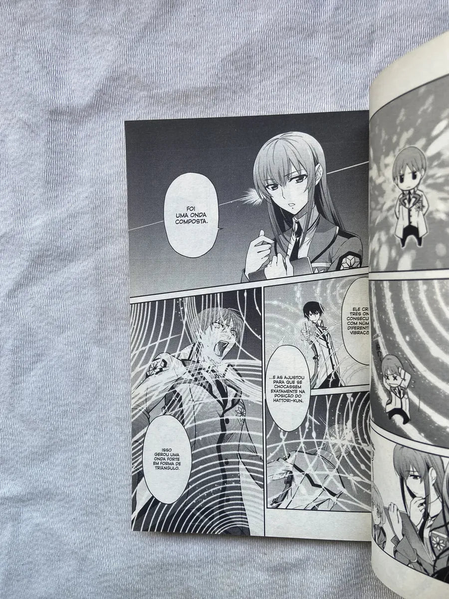 Manga The Irregular At Magic High Schoo Volume 2 (Usado)