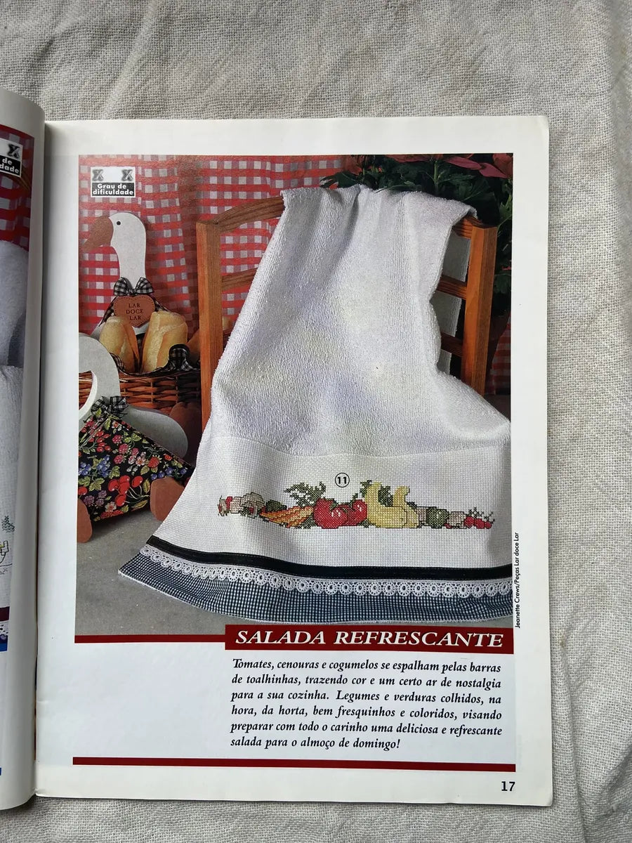 Revista Arte De Bordar Ponto Cruz 40 (Usado)