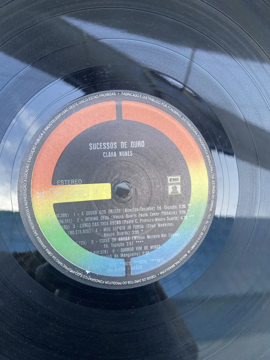 Lp Clara Nunes Sucessos De Ouro 1977 (Usado)