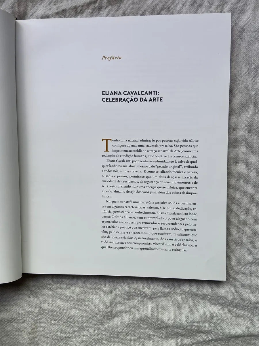 Livro Ballet Eliana Cavalcanti 40 Anos De Uma Bela História (Usado)