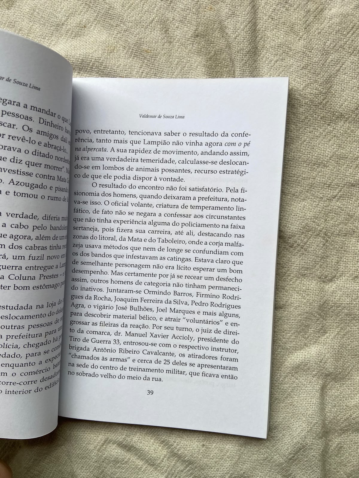 Livro O Cangaceiro Lampião E O Iv Mandamento 2011 (Usado)