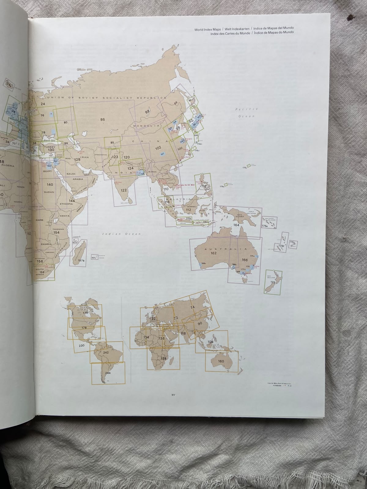 Livro Britannica Atlas 1970 (Usado)