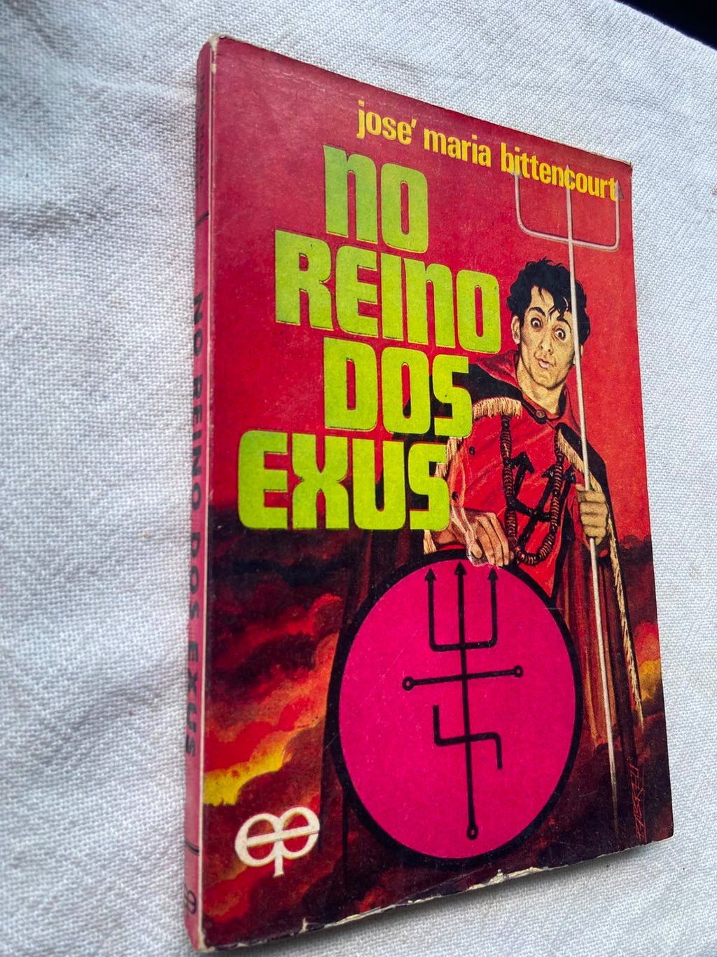 No Reino dos Exus
