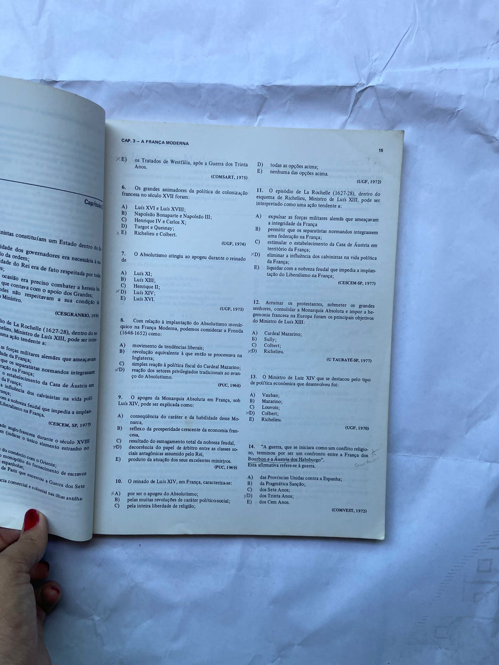 Livro Aquino À História No Vestibular 1 Edição 1983 (Usado)