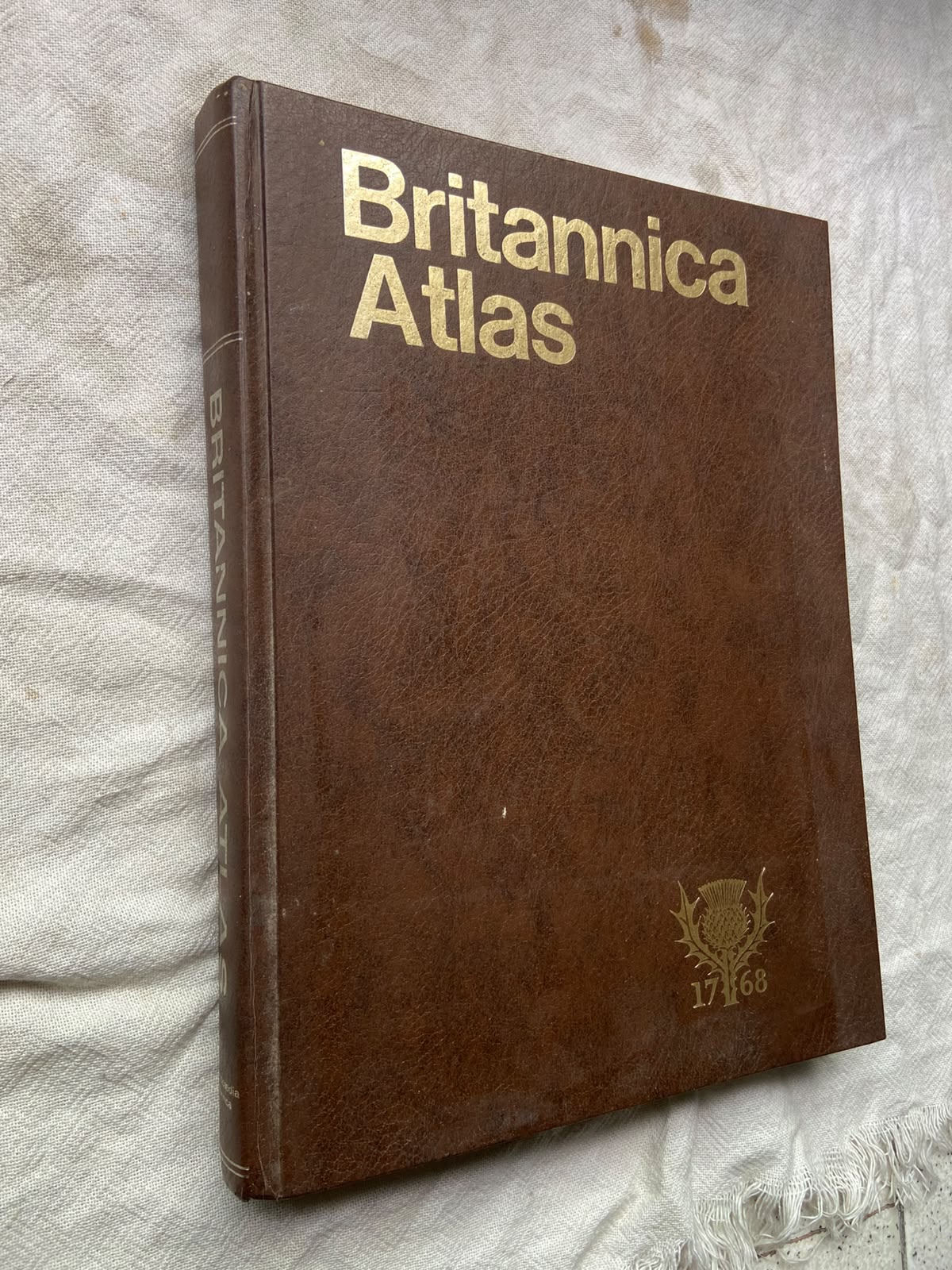Livro Britannica Atlas 1970 (Usado)
